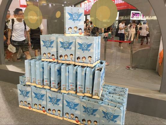 游戏动漫迷的天堂 CCG超多艾漫AIMON正版周边等你来 漫展 第17张 游戏动漫迷的天堂 CCG超多艾漫AIMON正版周边等你来 漫展 第17张