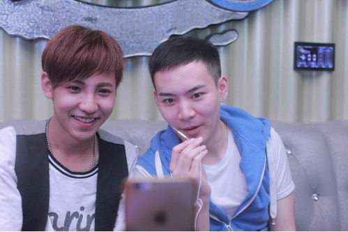 新歌声与二次元之间 只隔了一个LIVE直播 业内 第4张 新歌声与二次元之间 只隔了一个LIVE直播 业内 第4张