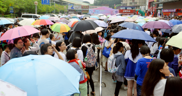 漫画书不景气?快看漫画签售超35000册,破四项记录 业内 第8张 漫画书不景气?快看漫画签售超35000册,破四项记录 业内 第8张
