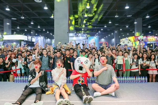 这次事情搞大了!五一萤火虫动漫游戏嘉年华,王尼玛领衔暴走漫画嗨翻全场! 漫展 第11张 这次事情搞大了!五一萤火虫动漫游戏嘉年华,王尼玛领衔暴走漫画嗨翻全场! 漫展 第11张