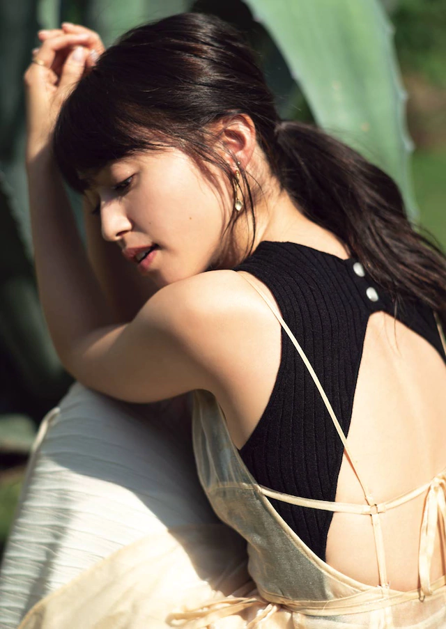 动画《战×恋》声优逢田梨香子《GANGAN》封面女郎登场 资讯 第4张