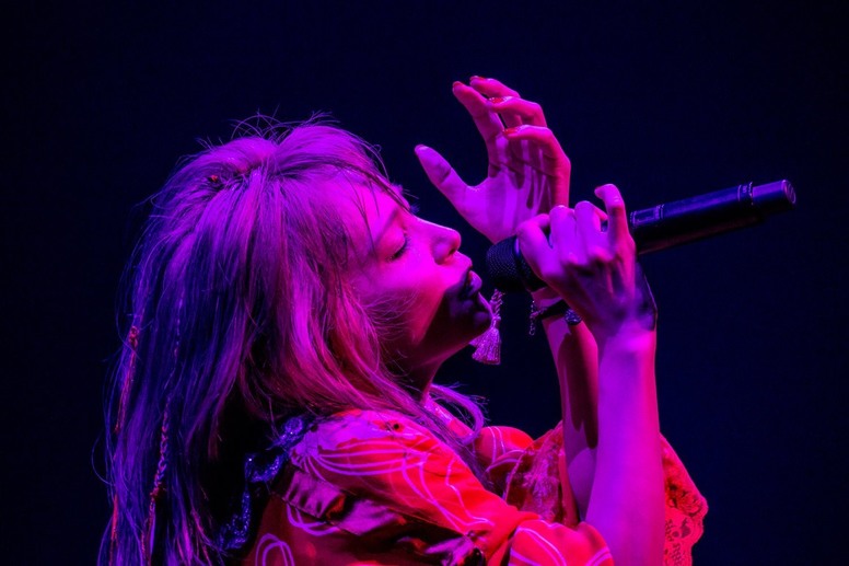 歌手LiSA宣布与知名声优&歌手的铃木达央结婚 资讯 第2张