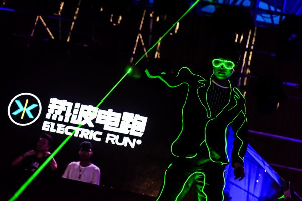 《英雄别闹》第一季大结局 番外篇探密二次元动漫导演组 业内 第2张