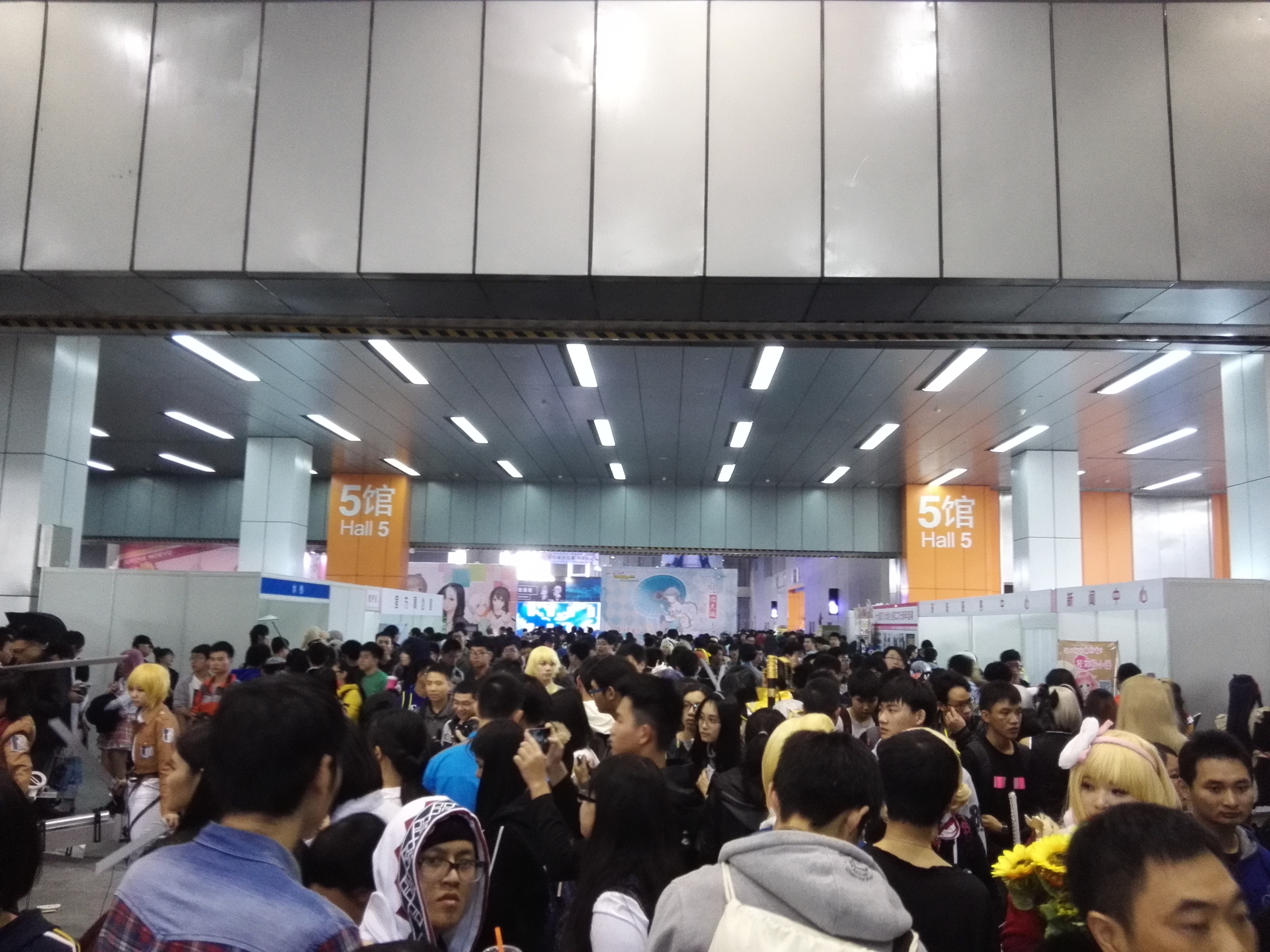 Vsinger再次携手萤火虫展会 一起跨年High翻天  