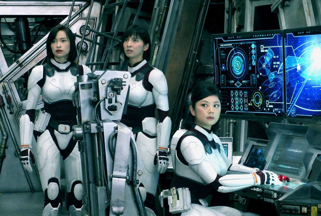 小栗旬颠覆妆容 漫改真人电影《火星异种》剧照曝光 资讯 第4张