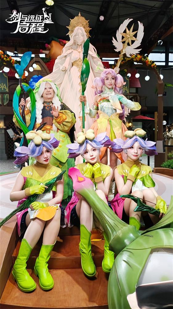莉莉丝首次参展ChinaJoy,携《剑与远征:启程》引燃玩家热情 资讯 第4张 莉莉丝首次参展ChinaJoy,携《剑与远征:启程》引燃玩家热情 资讯 第4张