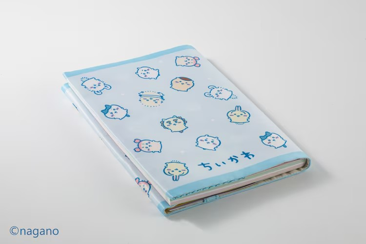  《吉伊卡哇》书展推出限定福利，购买书籍可获手机壁纸及书皮。  周边 第3张