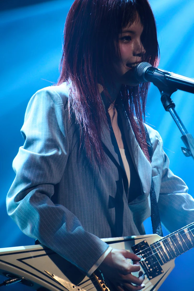  艾纳·吉恩德新曲《花无双》发布，担任电影《剧场版怪化猫 第二章 火鼠》主题歌  业内 第4张