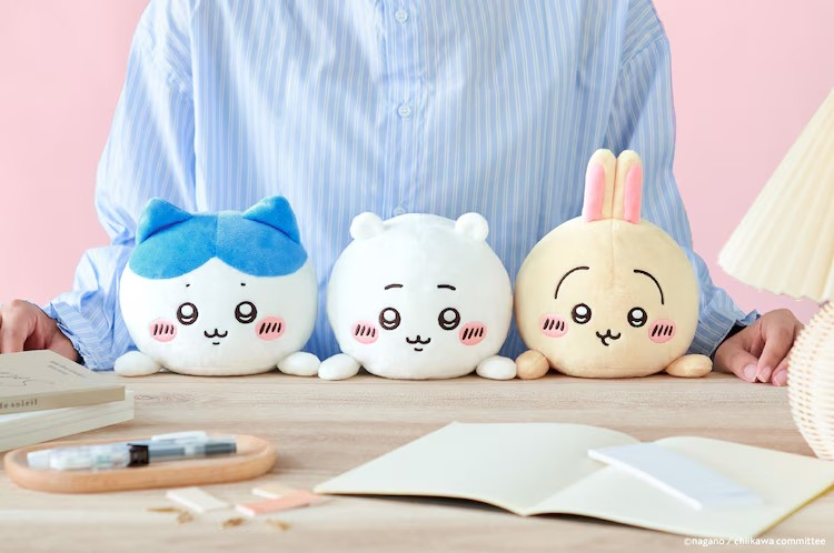  可可爱爱“撑腰”神器！Chiikawa玩偶助力健康办公  周边 第6张